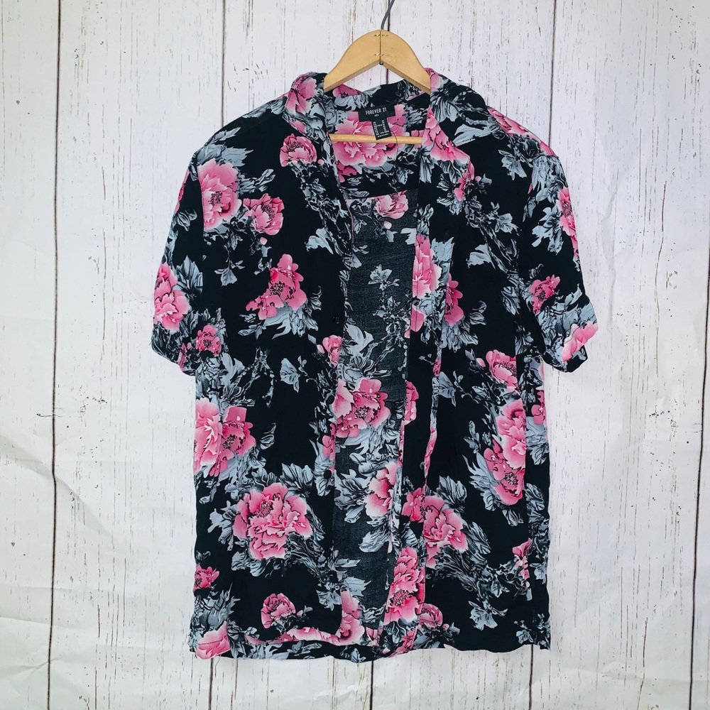 🔥HOT🔥 FOREVER21 FLORAL BUTTON UP BLOUSE